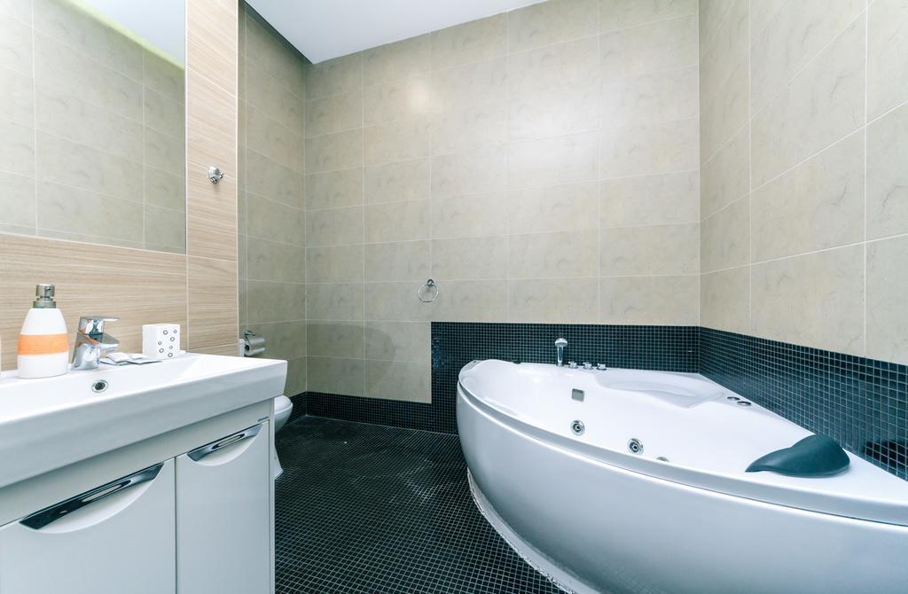 Kreschatik 21 With Terrace 2Br Kijów Zewnętrze zdjęcie
