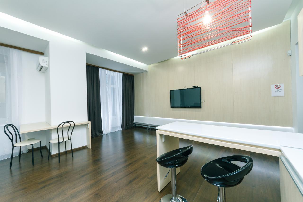 Kreschatik 21 With Terrace 2Br Kijów Zewnętrze zdjęcie