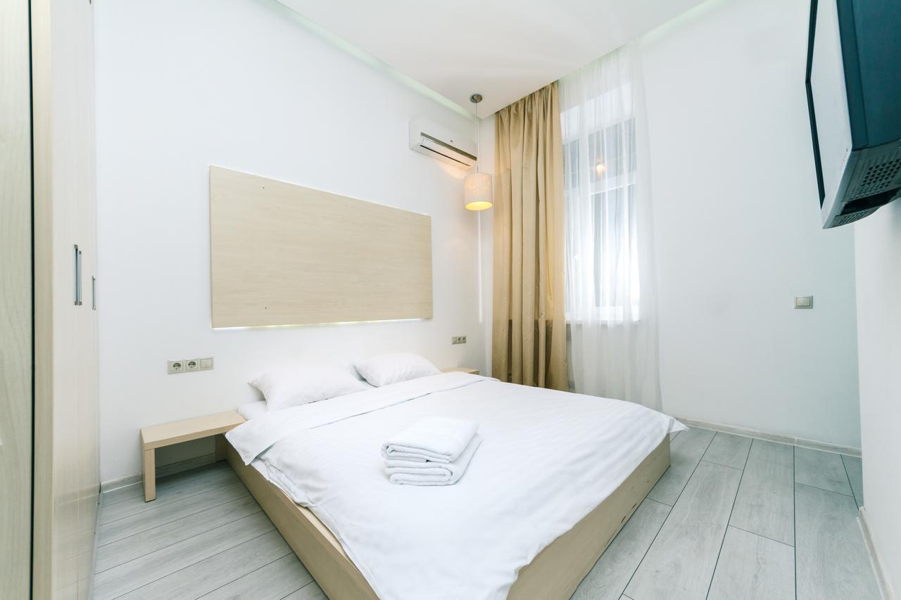 Kreschatik 21 With Terrace 2Br Kijów Zewnętrze zdjęcie