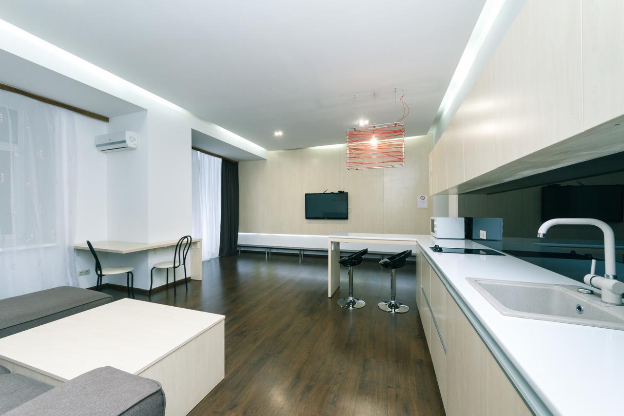 Kreschatik 21 With Terrace 2Br Kijów Zewnętrze zdjęcie