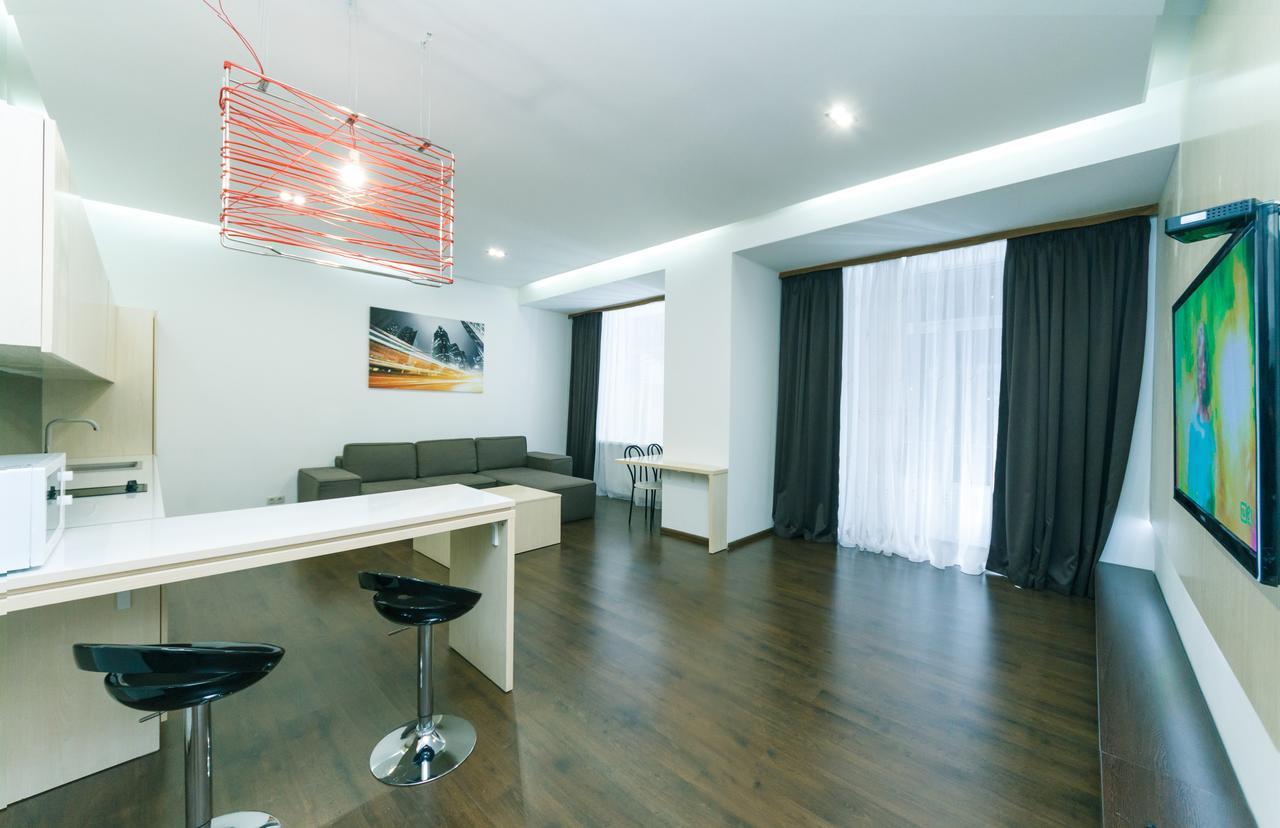 Kreschatik 21 With Terrace 2Br Kijów Zewnętrze zdjęcie